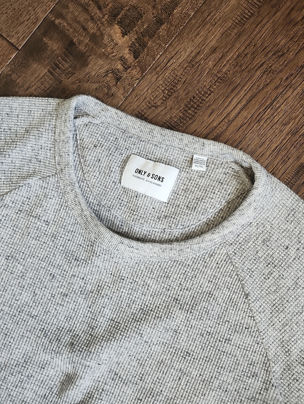 ONLY & SONS Men's Crewneck Waffle Knit Sweater in Heather Gray